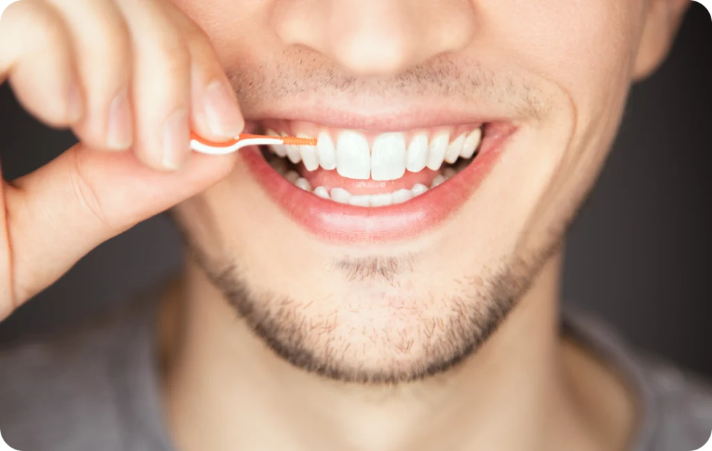 Oral hygiene Dentistes à Cagnes-sur-Mer, Drs Payam & Pegah Gandjidadeh